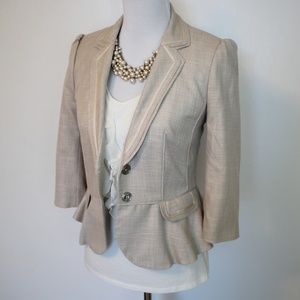 WHITE HOUSE BLACK MARKET Size 6 Beige Blazer